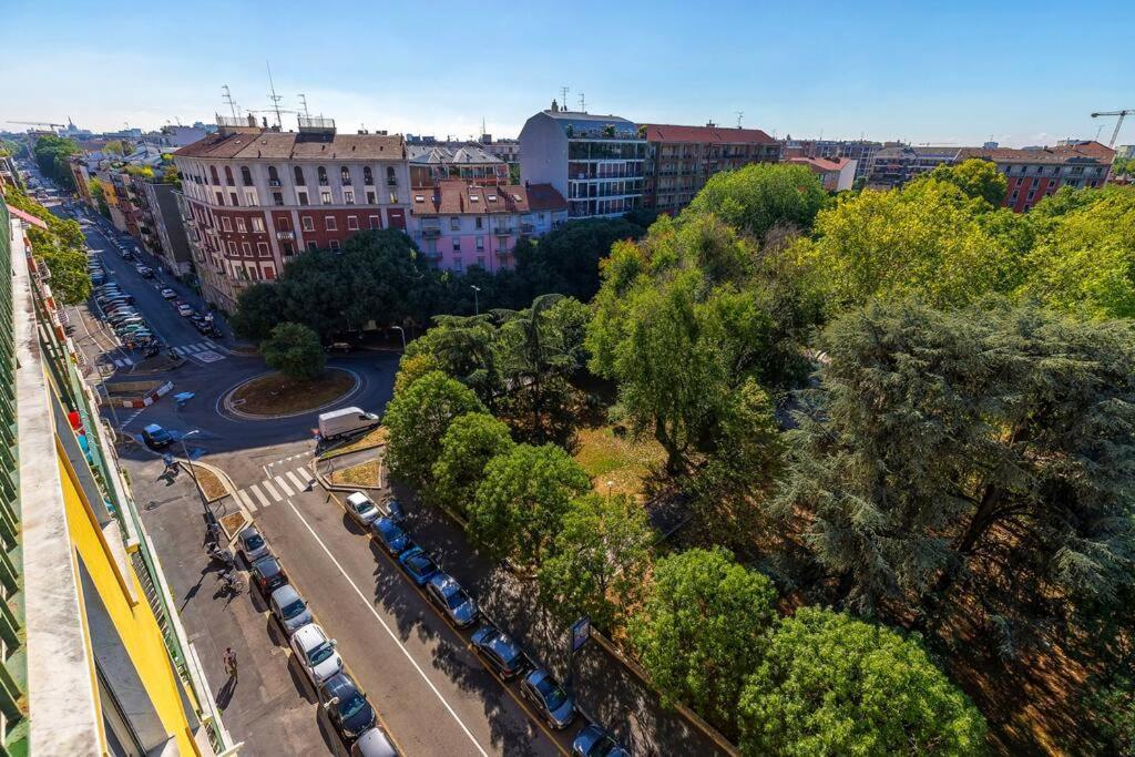 Sunny & Updated Flat With Panoramic City View 50M From M4 Stop Milán Exteriér fotografie