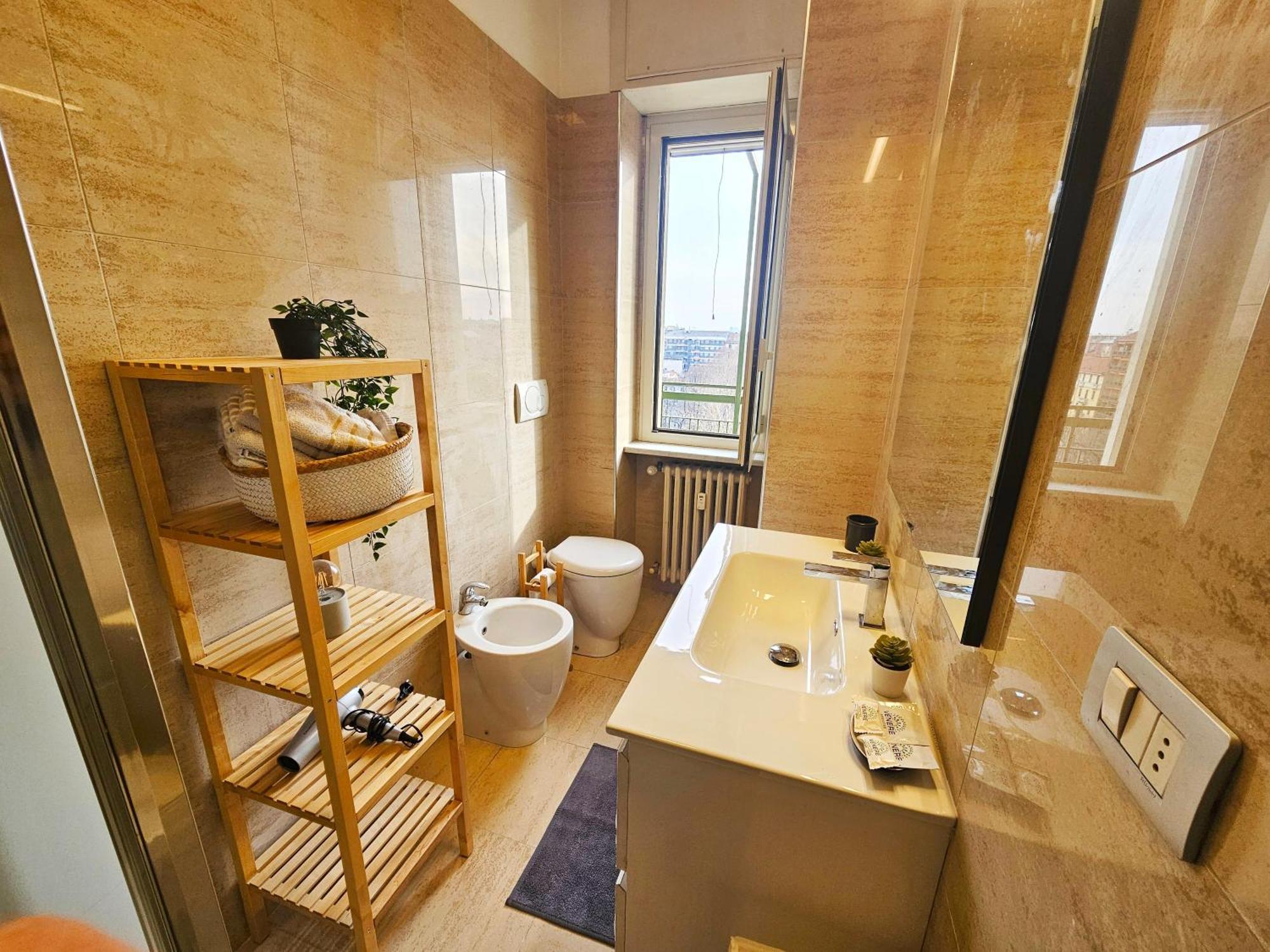 Sunny & Updated Flat With Panoramic City View 50M From M4 Stop Milán Exteriér fotografie